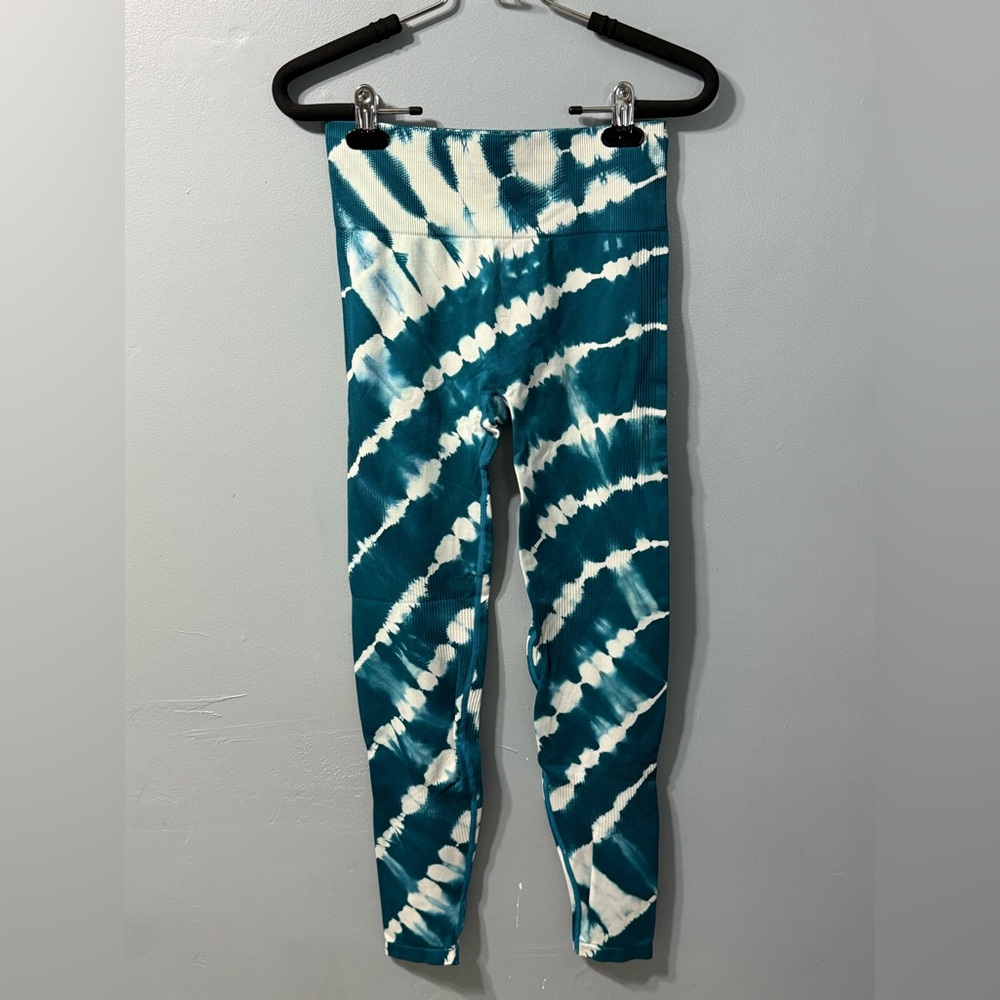 Victoria’s Secret Pink Teal and White Tie-Dye Leggings Women’s Yoga Pants Small